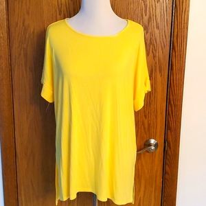 Zenana Yellow Short Sleeve Top with cuffed sleeves XL Tencel